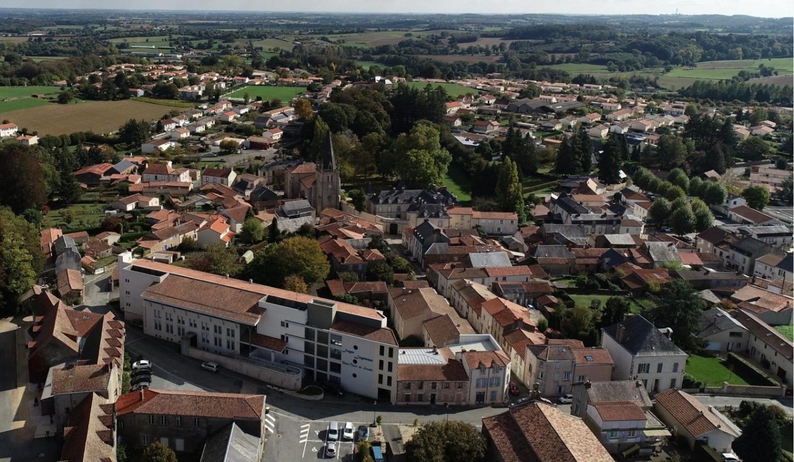Gite Duguesclin La Flocelliere Exterior photo