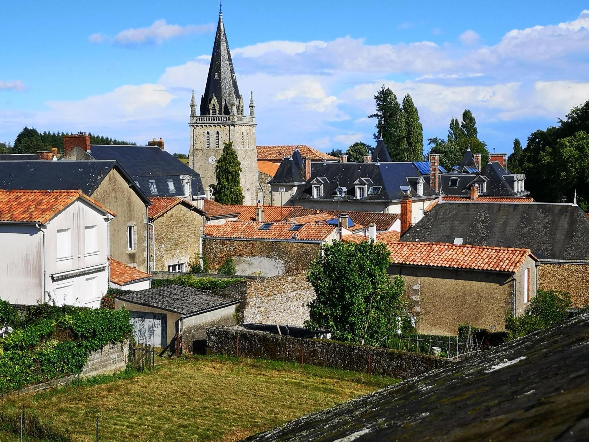 Gite Duguesclin La Flocelliere Exterior photo